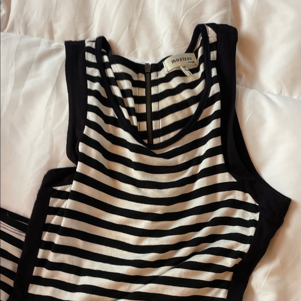 Striped Black and White Sleeveless Dress - Picture 6 of 6